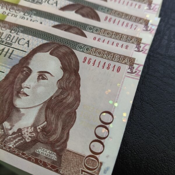 BILLETE DE 10.000 POLICARPA ESCARCHADO 2002